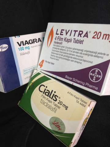 ED治療薬先発お買い得3点セットの「欲張り三点セット」の投稿写真